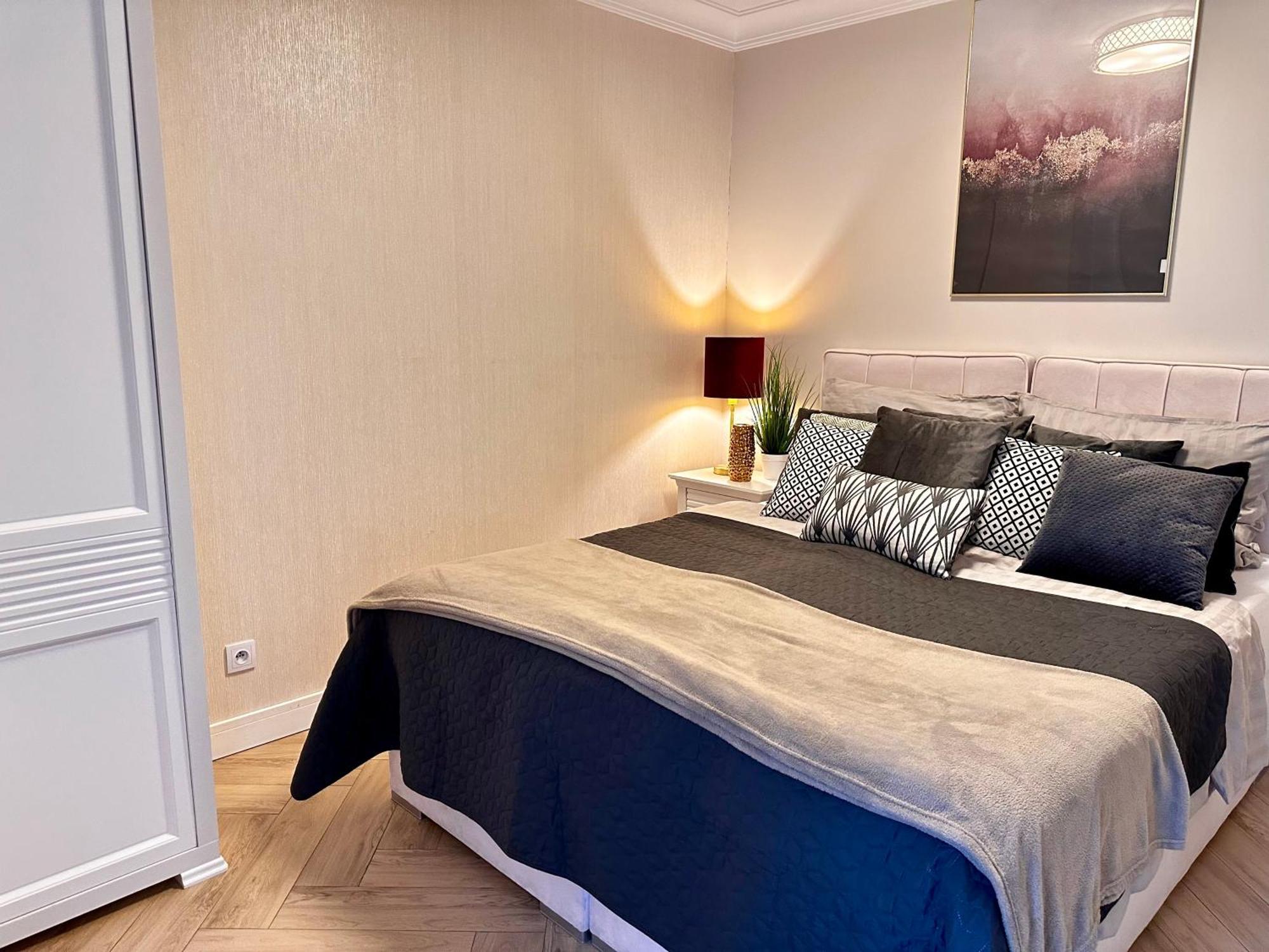 Apartamenty Kielce- Apartament Saphire Przy Zalew Kielecki, Faktura, Parking, Centrum المظهر الخارجي الصورة